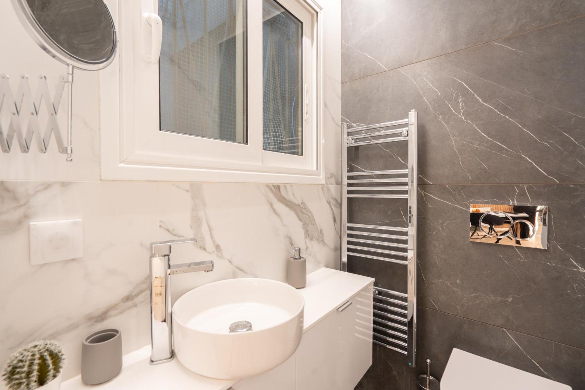 Exclusive And Deluxe Apartment In Athens City Kültér fotó